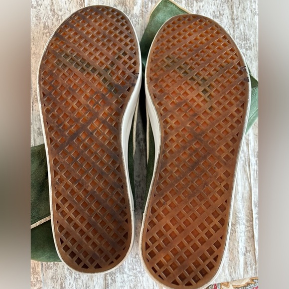 Preloved Puma High Boxing Sneaker Green Suede Boots Women's Size 9 - Picture 6 of 11